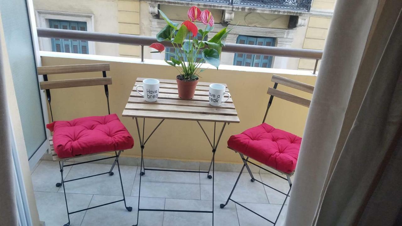 Yolanda Studios بيرايوس المظهر الخارجي الصورة